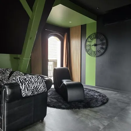 Duplex A Proche Aeroport Lejlighed